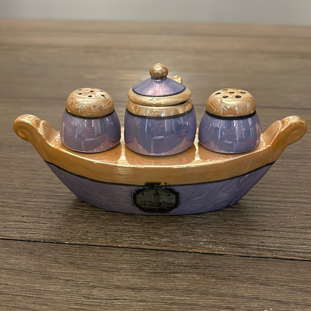 Vintage Japan lustre ware luster ware condiment boat Cleveland Ohio souvenir